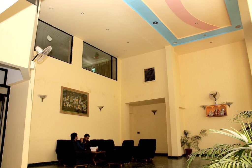 Utsav Hotel Jodhpur  Buitenkant foto